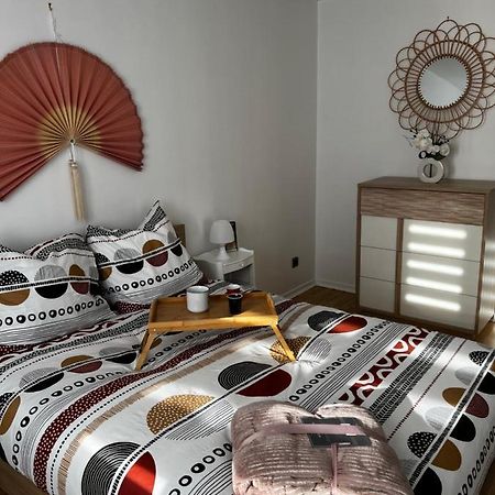 Belle Maison Familiale Proche Du Lac 博格斯 外观 照片